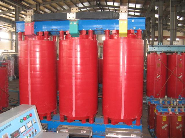 云南10KV SCB10-800KVA树脂浇注干式变压器