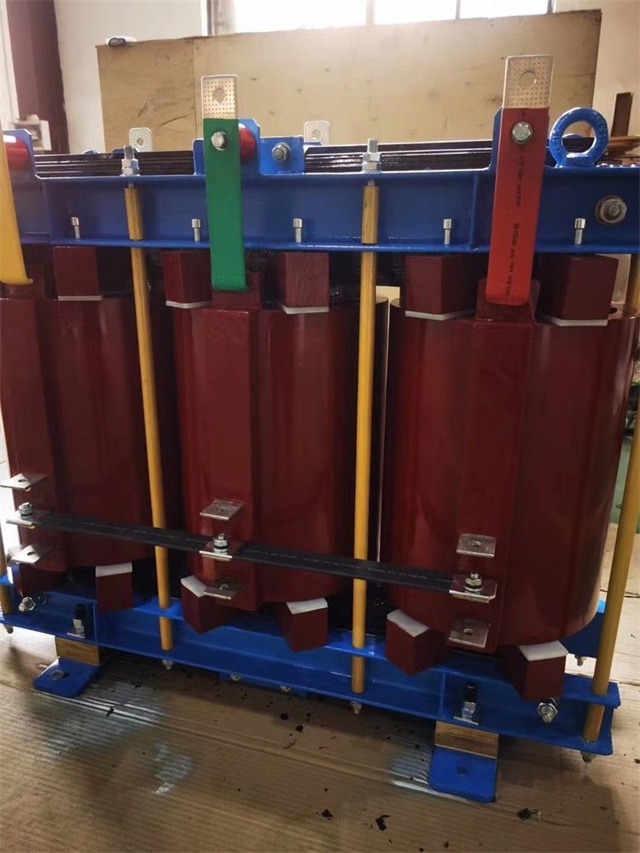 云南KS11-2000KVA矿用变压器